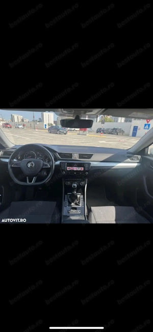 Skoda Superb 1.4 TSI Ambition - imagine 4