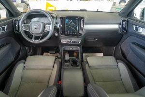 Volvo XC 40 T4 Recharge DKG - imagine 17