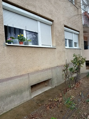 Vind apartament cu 2 camere