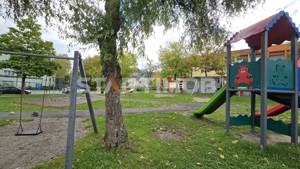 Garsoniera decomandata la casa cartier  Noua - imagine 29