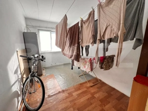 Se vinde apartament renovat si mobilat - imagine 12