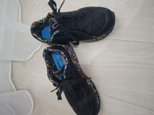 Adidasi SKECHERS fetite