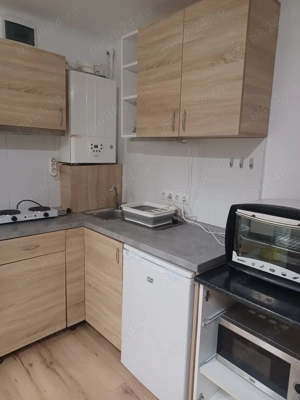 Inchiriez studio ultracentral vis a vis de UMF