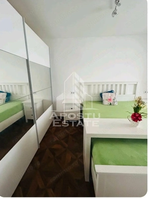Apartament, 3 camere, centrala proprie, zona Lipovei - imagine 2