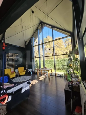 Vila de lux cu 4 camere in V. Ursului, langa padure