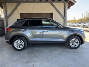 Volkswagen T-ROC - imagine 4