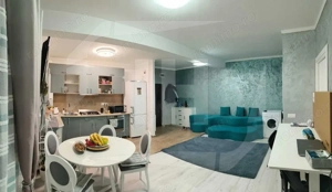 Apartament 2 camere, parcare, gradina, zona Vivo