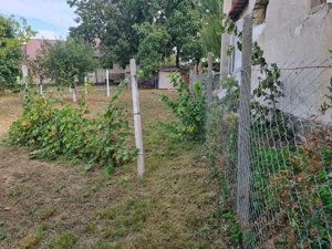 Vand schimb casa aproape de Dunare, muntii Macinului, zona viticola - imagine 2