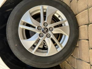 Vând anvelope de vară Bridgestone 185/65/15
