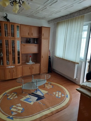 Închiriez apartament 2 camere - imagine 7