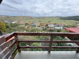 CASA INDIVIDUALA ZONA LINISTITA DEZMIR - imagine 12