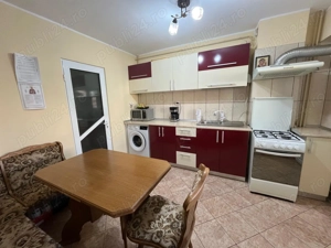 Apartament cu 2 camere in Micro 20 - imagine 5