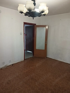 vanzare apartament 2 camere - imagine 3