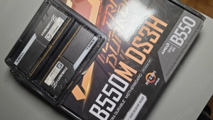 Kit Ryzen, placa de baza B550 + 16Gb DDR4 3866 - imagine 3