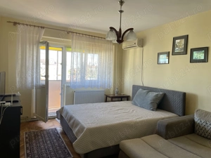 Proprietar închiriez apt. 1 camera B-dul Coposu