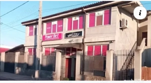 Casa pe 3 niveluri  - imagine 2