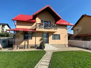 Casa de vanzare,5 camere,450 mp teren- Micesti