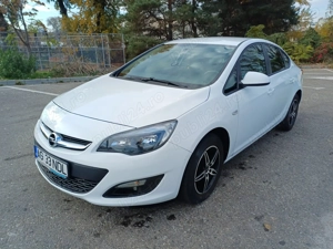 Vând Opel Astra J fab 2019 1.4 140cp
