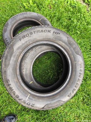 Cauciucuri de iarnă 205/65R 15 - imagine 4