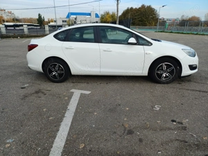 Vând Opel Astra J fab 2019 1.4 140cp - imagine 6