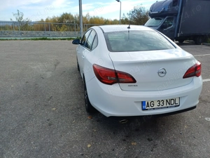 Vând Opel Astra J fab 2019 1.4 140cp - imagine 7