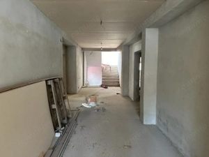 Hotel semifinisat 2300mp utili la Paltinis - imagine 2