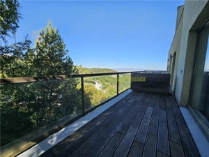 Apartament intim cu 2 camere in Bellevue Residence - imagine 4