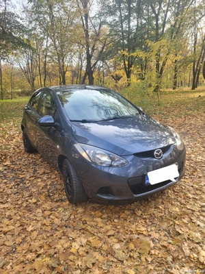 Mazda 2 benzina 1,4 86 CP - imagine 2