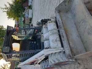 inchiriez bobcat - imagine 3