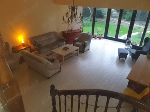 De vanzare   Vila spatioasa P+1+M in orasul Fundulea, judetul Calarasi - imagine 2