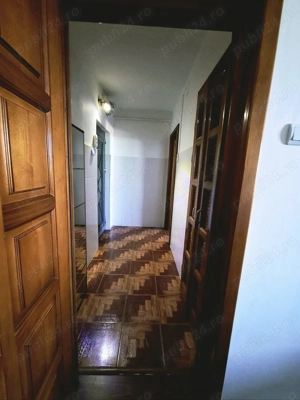 Vând Inchiriez apartament 2 camere   Tecuci, str. Gh. Petrascu, etaj 2 - imagine 7