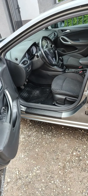 Opel Astra K break 1.6cdti 110cp impecabilă  - imagine 8