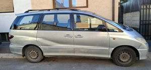 Toyota Previa - imagine 4