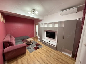 Închiriez apartament cu 3 cameră și loc de parcare la demisol