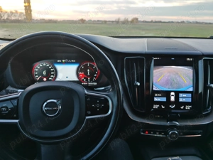 Vand Volvo XC60 2.0 AWD mild hibrid diesel 211 cp - imagine 4