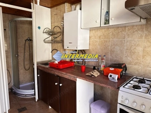 Casa veche cu Anexe cu 1313 mp Teren in Lancram centru la asfalt toate utilitatiile - imagine 8