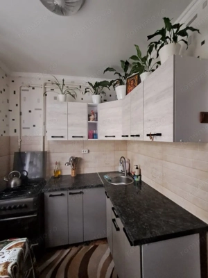 Garsoniera situata langa Punctele Cardinale