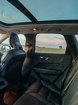 Vand Volvo XC60 2.0 AWD mild hibrid diesel 211 cp - imagine 9