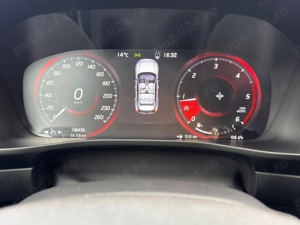 Volvo XC40 - imagine 2