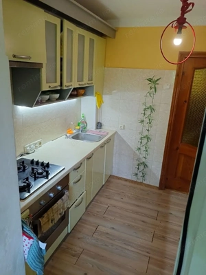 Apartament cu trei camere in zona Dacia de inchiriat - imagine 4