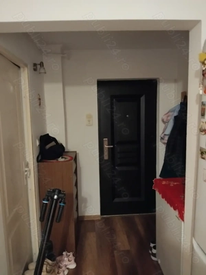 Apartament  de vanzare cu 3 camere 