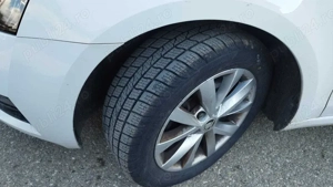 Skoda Octavia 1.0 TSI 2019 luna 10 - imagine 4