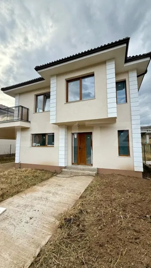 Casa individuala 109 mp utili, 400 mp teren, semifinisata, zona Luna de Sus 