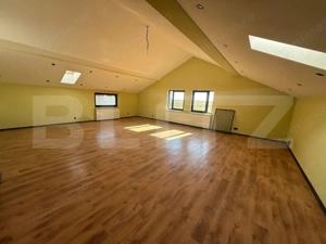 Vila spațioasă P+E+M, 519 mp utili - imagine 3