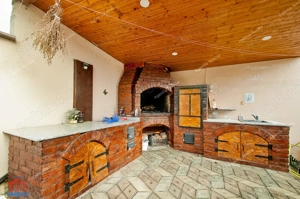 Casa frumoasa de oras pe un singur nivel - imagine 20