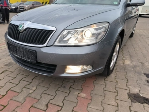 Skoda Octavia 1.4 benzina 122 cp euro 5 - imagine 8