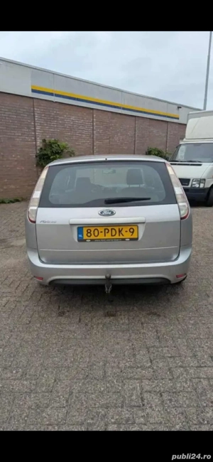 vând  Ford focus  - imagine 5