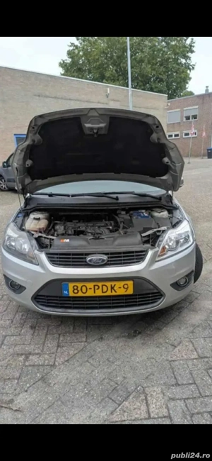 vând  Ford focus  - imagine 3