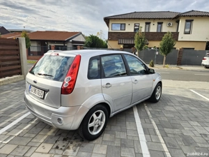 ford fiesta an 2008 - imagine 5