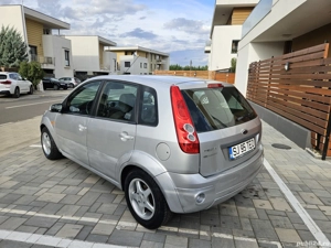 ford fiesta an 2008 - imagine 4